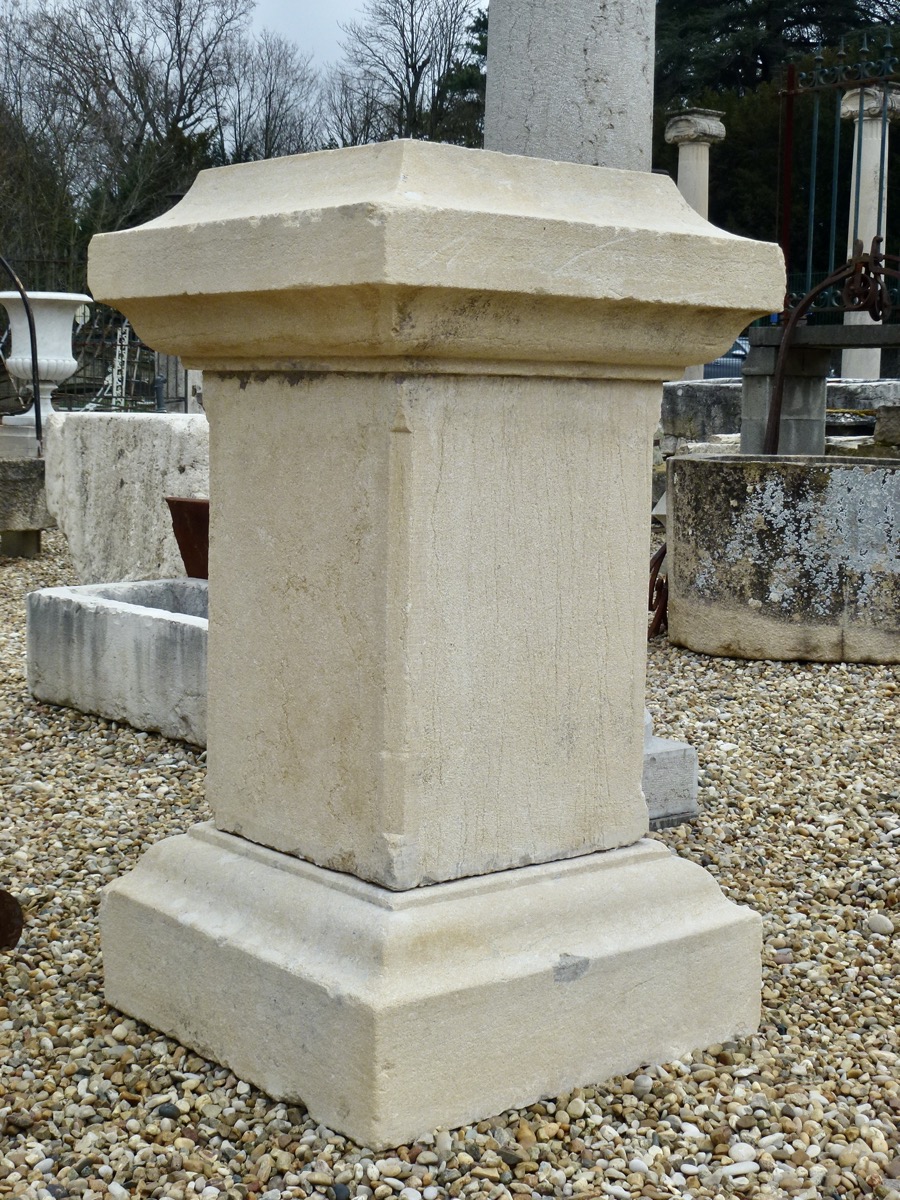 Piédestal en pierre, socle ancien  - Pierre - Napoléon III - XIXeS.