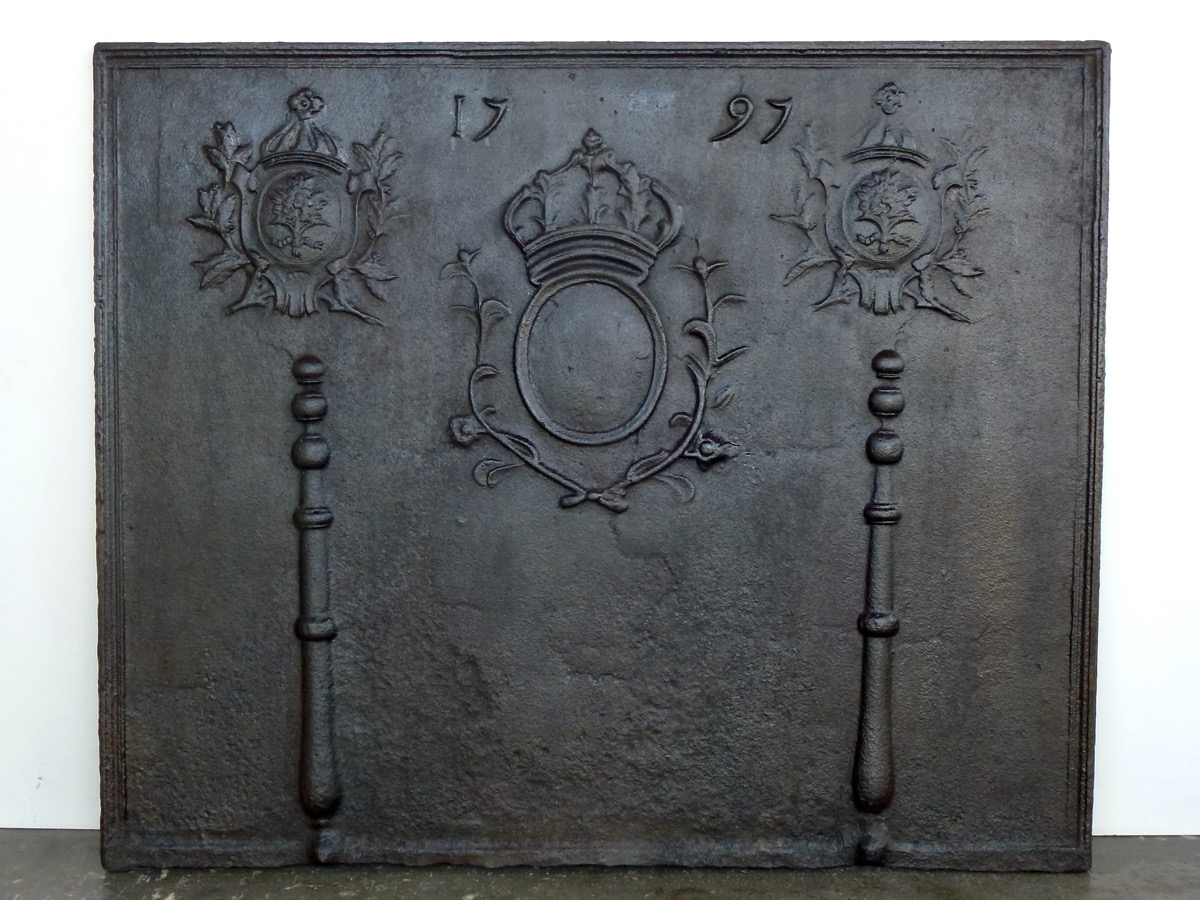 Plaque cheminée ancienne, Contrecoeur ancien  - Fonte - Louis XVI - XVIIIeS.