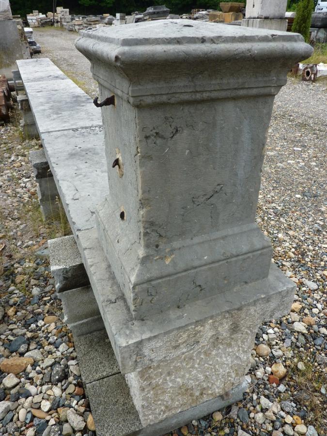 Antique bollard, Pilaster  - Stone - Directoire - XIXth C.