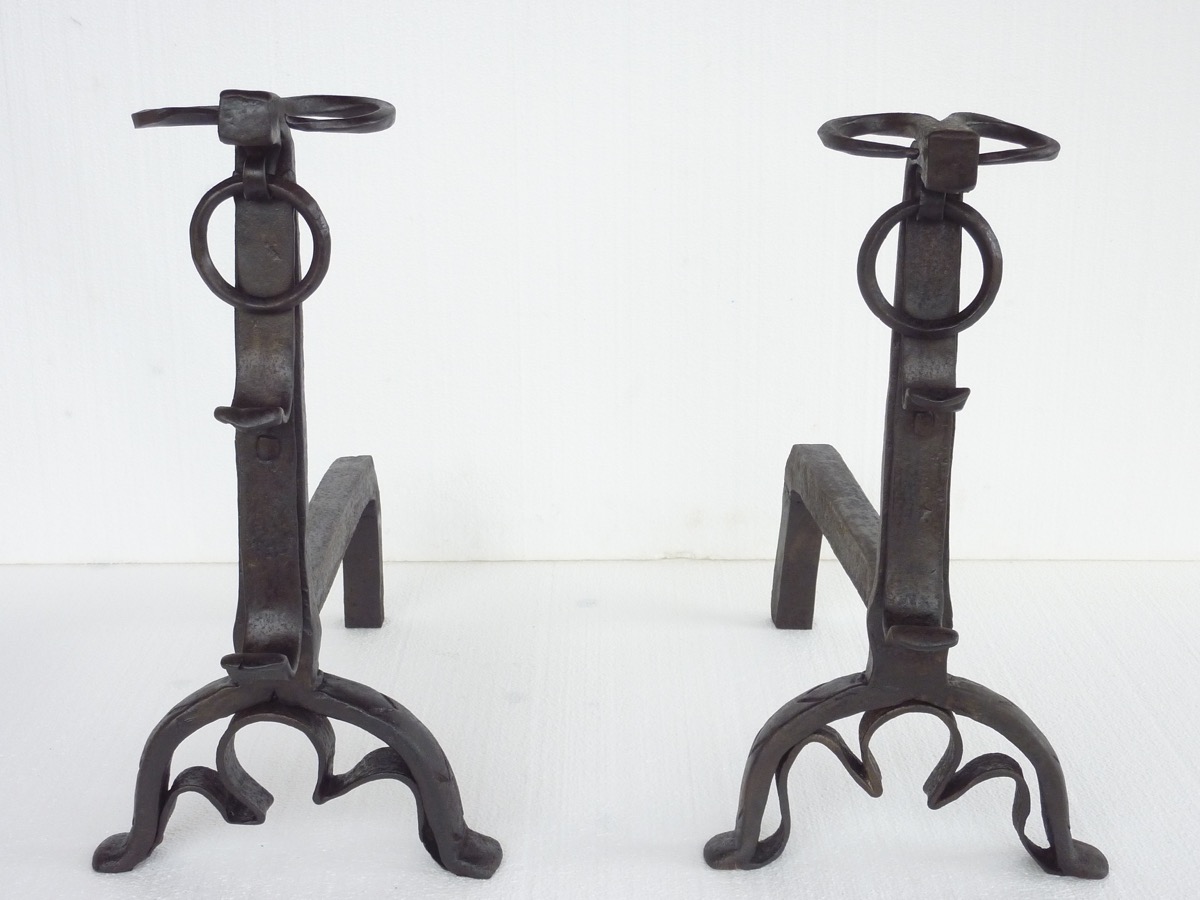Antique andiron  - Wrought iron - Rustic country - XVIthC.