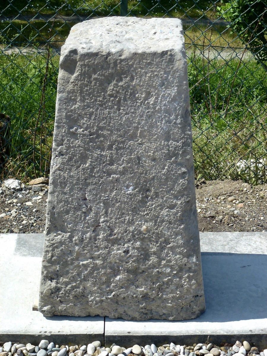 Antique Pedestal, antique base  - Stone - Rustic country - XIXthC.