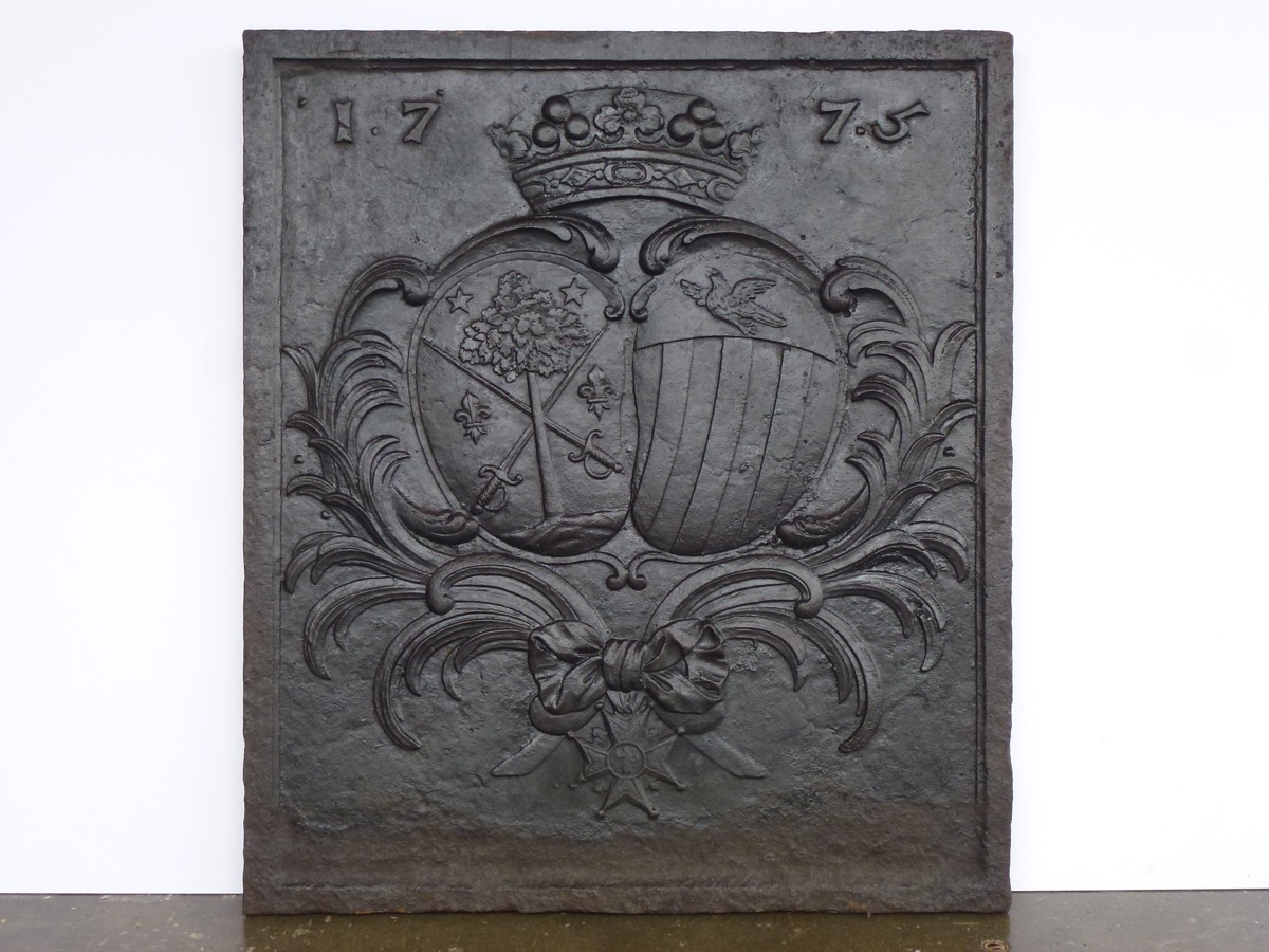 Plaque cheminée ancienne, Contrecoeur ancien  - Fonte - Louis XVI - XVIIIeS.