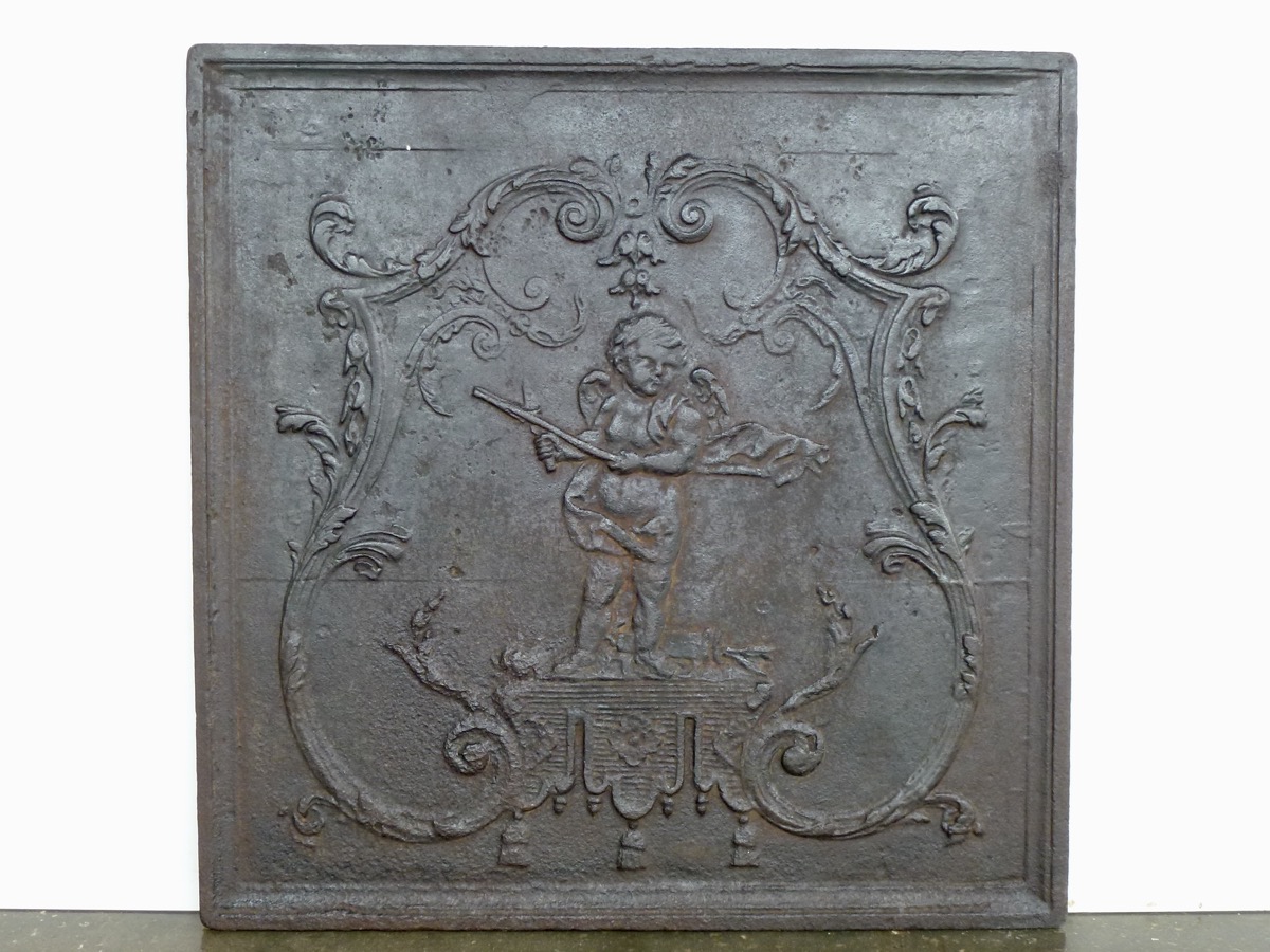 Antique fireback, Cast iron fire-back  - Cast iron - Louis XV - XVIIIthC.