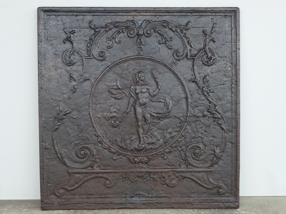 Antique fireback, Cast iron fire-back  - Cast iron - Louis XIV - XIXth C.